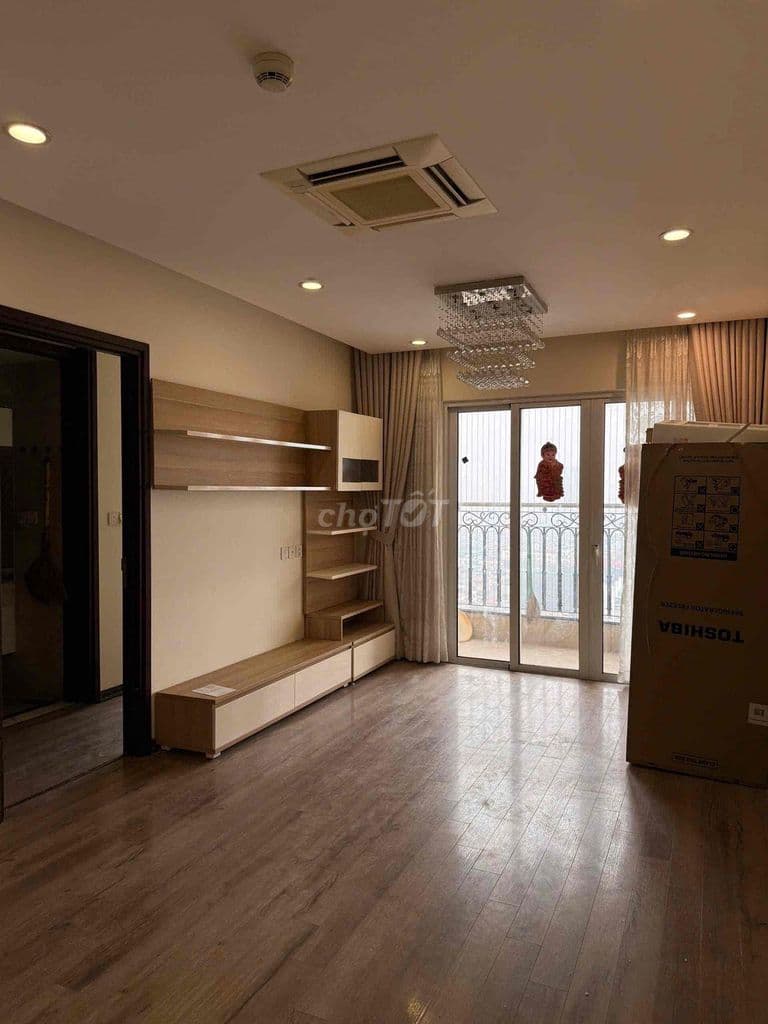 Cho thuê chung cư 505 minh khai dọn vào tháng 5